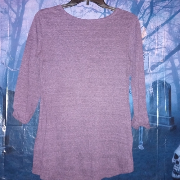 🎉Vanity Ladies Plum Top - Picture 3 of 8